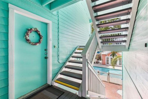 Condo in Tampa, Florida, 2 bedrooms  № 2217524