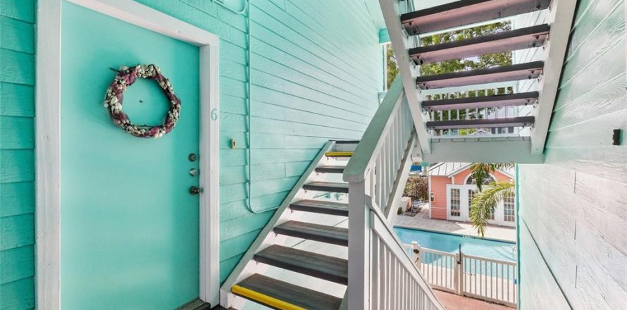 Condo in Tampa, Florida, 2 bedrooms  № 2217524