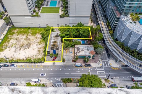 Immobilier commercial à vendre à Miami, Floride № 1984807 - photo 7