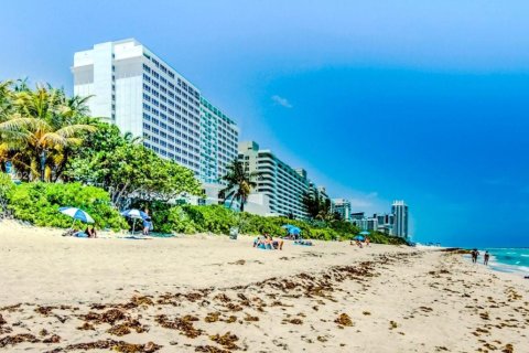 Hotel en venta en Miami Beach, Florida, 1 dormitorio, 70.61 m2 № 1812372 - foto 7