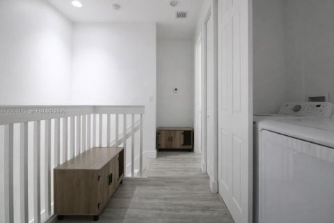 Townhouse in Homestead, Florida 3 bedrooms, 132.66 sq.m. № 2066737 - photo 6