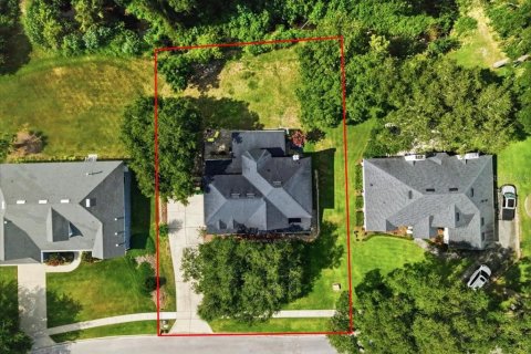 House in Winter Garden, Florida 4 bedrooms, 284.37 sq.m. № 2217195 - photo 19
