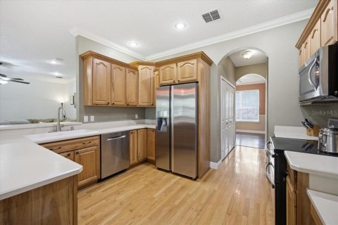 House in Winter Garden, Florida 4 bedrooms, 284.37 sq.m. № 2217195 - photo 8