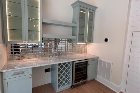 Casa en venta en Tampa, Florida, 6 dormitorios, 355.63 m2 № 1662047 - foto 19