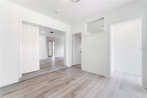 Купить коммерческую недвижимость в Сарасота, Флорида 6 спален, 145.67м2, № 1898540 - фото 23