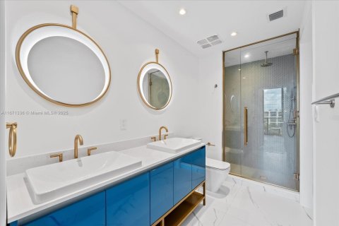 Condominio en venta en Miami, Florida, 1 dormitorio, 62.71 m2 № 1704647 - foto 16