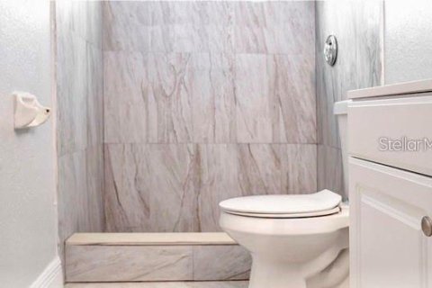 Casa en alquiler en Venice, Florida, 3 dormitorios, 141.68 m2 № 1916305 - foto 6