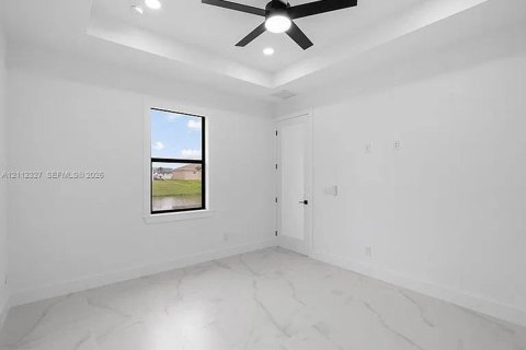 Villa ou maison à vendre à Cape Coral, Floride: 3 chambres № 2431388 - photo 23