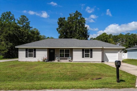 Villa ou maison à Ocala, Floride 3 chambres, 115.76 m2 № 2373940