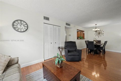 Condominio en venta en Davie, Florida, 3 dormitorios, 117.06 m2 № 2089997 - foto 8