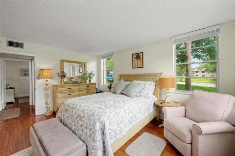 Condominio en venta en Davie, Florida, 3 dormitorios, 117.06 m2 № 2089997 - foto 26