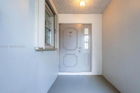 Condominio en venta en Davie, Florida, 3 dormitorios, 117.06 m2 № 2089997 - foto 2