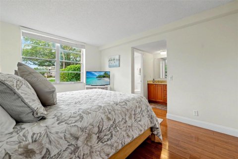 Condominio en venta en Davie, Florida, 3 dormitorios, 117.06 m2 № 2089997 - foto 24