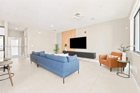 Купить кондоминиум в Дорал, Флорида 3 спальни, 139.91м2, № 2178741 - фото 11