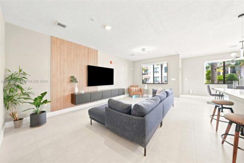 Купить кондоминиум в Дорал, Флорида 3 спальни, 139.91м2, № 2178741 - фото 10