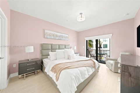 Купить кондоминиум в Дорал, Флорида 3 спальни, 139.91м2, № 2178741 - фото 13