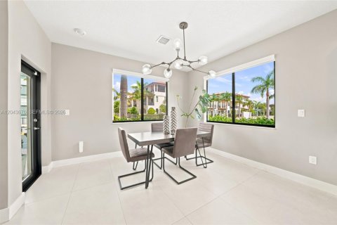 Купить кондоминиум в Дорал, Флорида 3 спальни, 139.91м2, № 2178741 - фото 21