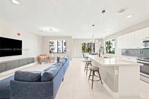 Купить кондоминиум в Дорал, Флорида 3 спальни, 139.91м2, № 2178741 - фото 7