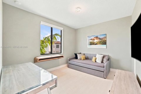 Купить кондоминиум в Дорал, Флорида 3 спальни, 139.91м2, № 2178741 - фото 16