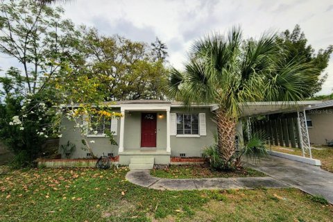 House in Clearwater, Florida 2 bedrooms, 72.46 sq.m. № 2362244