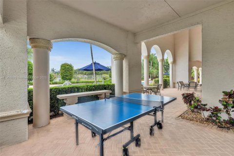 House in Boca Raton, Florida 4 bedrooms, 257.99 sq.m. № 1967423 - photo 24