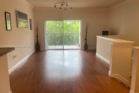 Condo in Coral Springs, Florida, 2 bedrooms  № 1854853 - photo 17