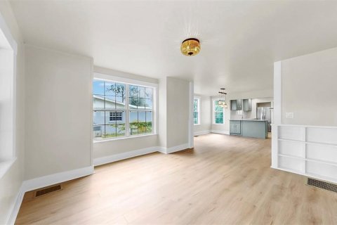 House in Bradenton, Florida 3 bedrooms, 150.32 sq.m. № 1798471 - photo 5