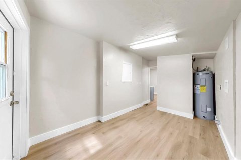House in Bradenton, Florida 3 bedrooms, 150.32 sq.m. № 1798471 - photo 28