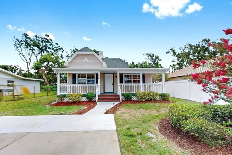 House in Bradenton, Florida 3 bedrooms, 150.32 sq.m. № 1798471 - photo 2