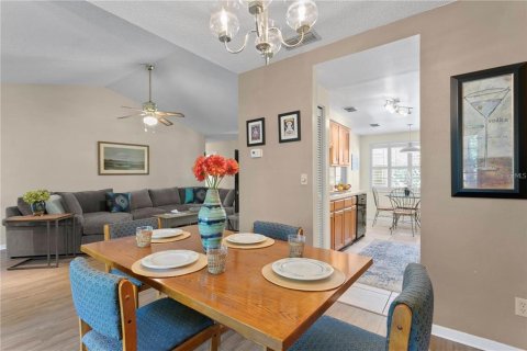 Condominio en venta en Seminole, Florida, 2 dormitorios, 103.12 m2 № 2150862 - foto 8