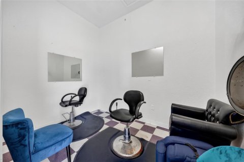 Immobilier commercial à Winter Garden, Floride 111.85 m2 № 2135483