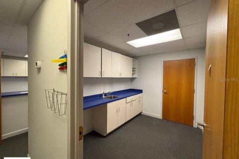 Commercial property in Hudson, Florida № 2212442 - photo 5