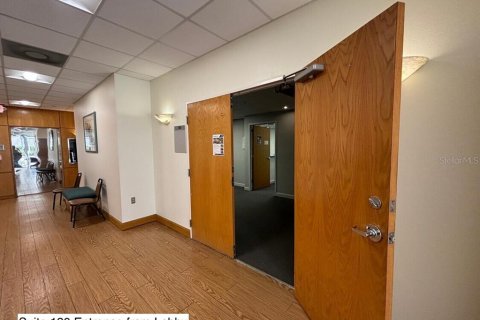 Commercial property in Hudson, Florida № 2212442 - photo 17
