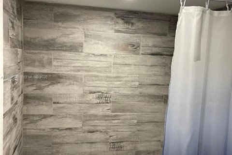 Copropriété à louer à Miami, Floride: 1 chambre, 79.99 m2 № 2001398 - photo 8