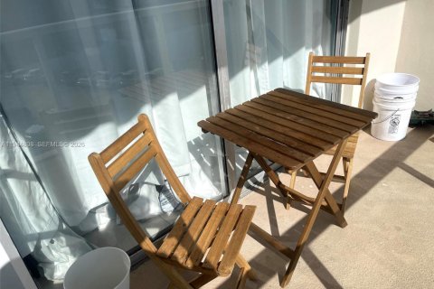 Copropriété à louer à Miami, Floride: 1 chambre, 79.99 m2 № 2001398 - photo 17