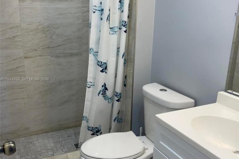 Copropriété à louer à Miami, Floride: 1 chambre, 79.99 m2 № 2001398 - photo 5