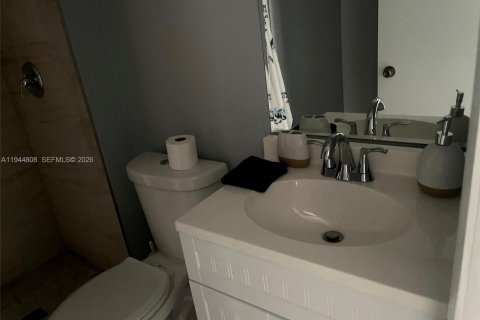 Copropriété à louer à Miami, Floride: 1 chambre, 79.99 m2 № 2001398 - photo 13