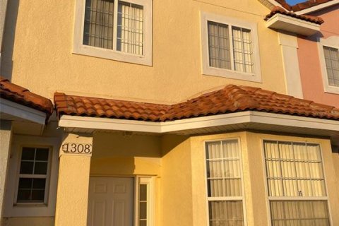 Townhouse in Kissimmee, Florida 3 bedrooms, 136.38 sq.m. № 2369268