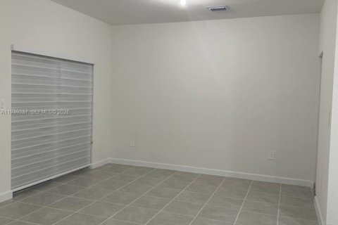 Touwnhouse à louer à Homestead, Floride: 3 chambres, 136.01 m2 № 1996610 - photo 11