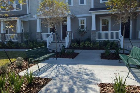 Adosado en alquiler en Celebration, Florida, 3 dormitorios, 152.17 m2 № 2103139 - foto 2