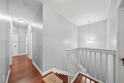 Adosado en venta en Homestead, Florida, 4 dormitorios, 161.28 m2 № 1967042 - foto 20