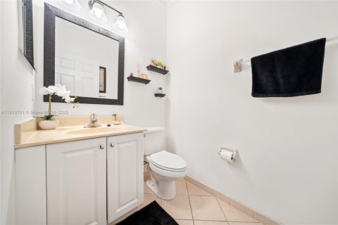 Adosado en venta en Homestead, Florida, 4 dormitorios, 161.28 m2 № 1967042 - foto 18