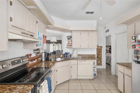 Купить виллу или дом в Окала, Флорида 5 комнат, 113.15м2, № 1338838 - фото 28
