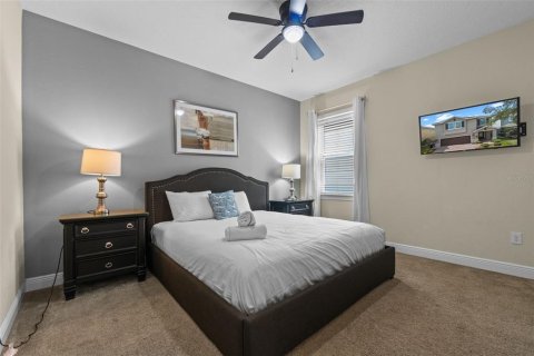 Casa en venta en Kissimmee, Florida, 8 dormitorios, 315.96 m2 № 1774024 - foto 9