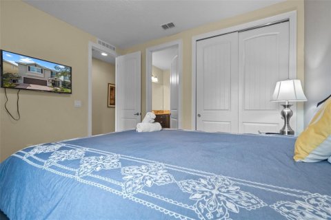 Casa en venta en Kissimmee, Florida, 8 dormitorios, 315.96 m2 № 1774024 - foto 25