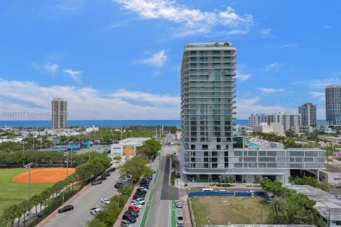 Condominio en venta en Miami Beach, Florida, 1 dormitorio, 43.2 m2 № 1929165 - foto 24