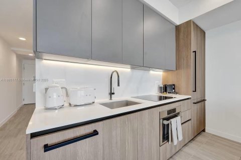 Condominio en venta en Miami Beach, Florida, 1 dormitorio, 43.2 m2 № 1929165 - foto 5