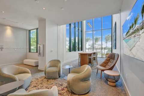 Condominio en venta en Miami Beach, Florida, 1 dormitorio, 43.2 m2 № 1929165 - foto 11