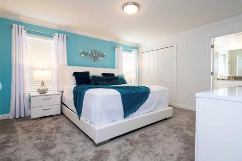 Adosado en venta en Kissimmee, Florida, 4 dormitorios, 176.7 m2 № 1915606 - foto 4