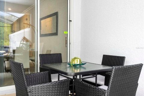 Adosado en venta en Kissimmee, Florida, 4 dormitorios, 176.7 m2 № 1915606 - foto 28